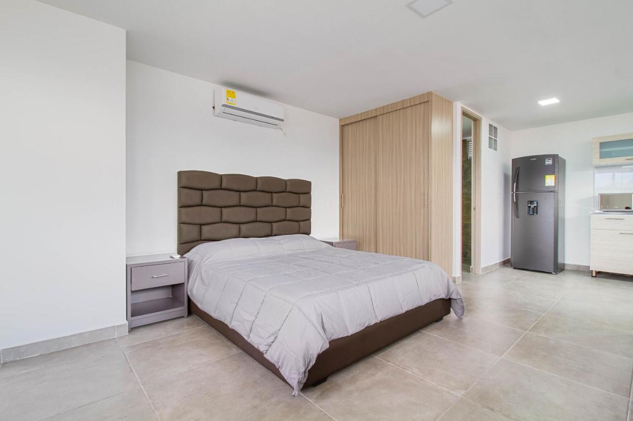 Camelot Apartahotel Medellín Esterno foto