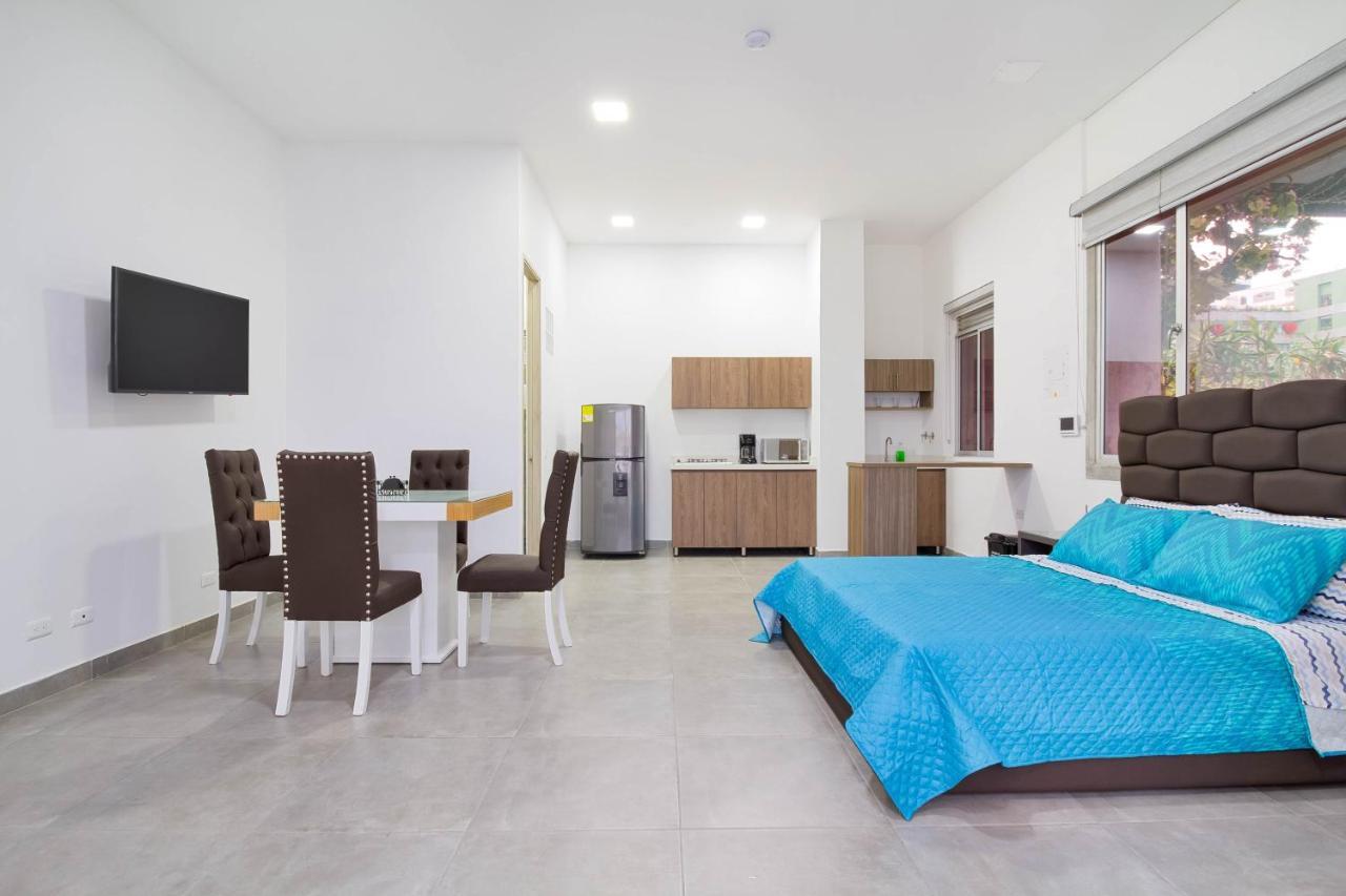 Camelot Apartahotel Medellín Esterno foto