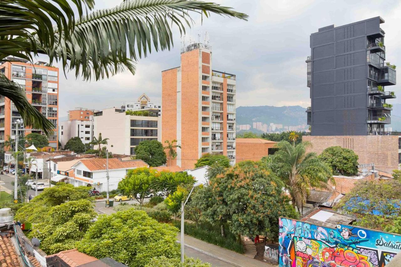 Camelot Apartahotel Medellín Esterno foto